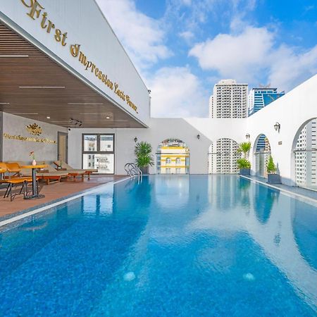 Golden Lotus Hotel Da Nang - Rooftop Bar Sea View Экстерьер фото