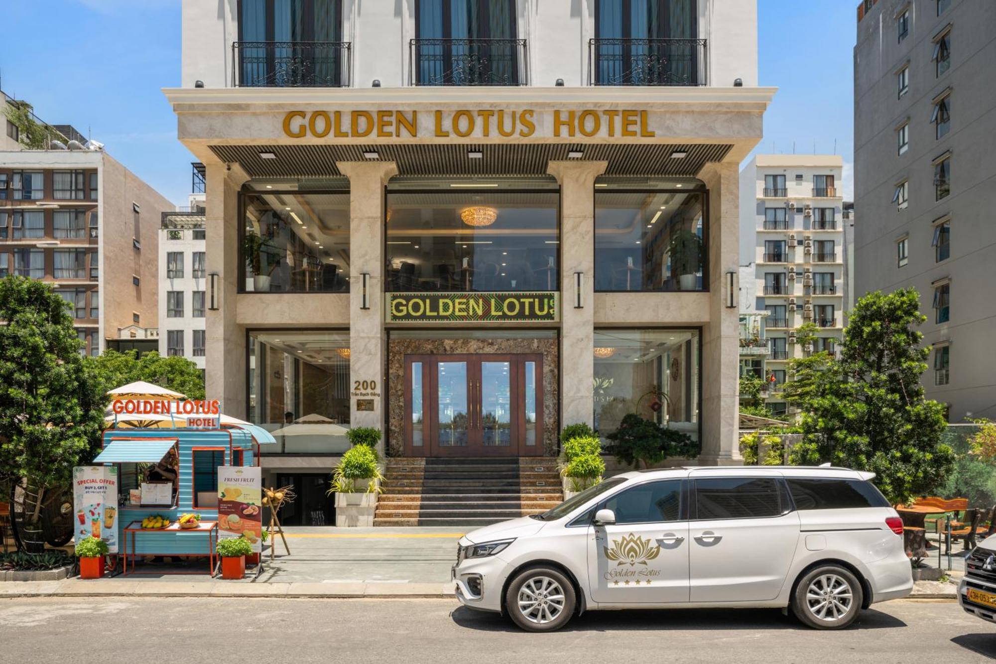 Golden Lotus Hotel Da Nang - Rooftop Bar Sea View Экстерьер фото